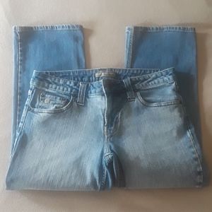 Refuge Capri Jeans